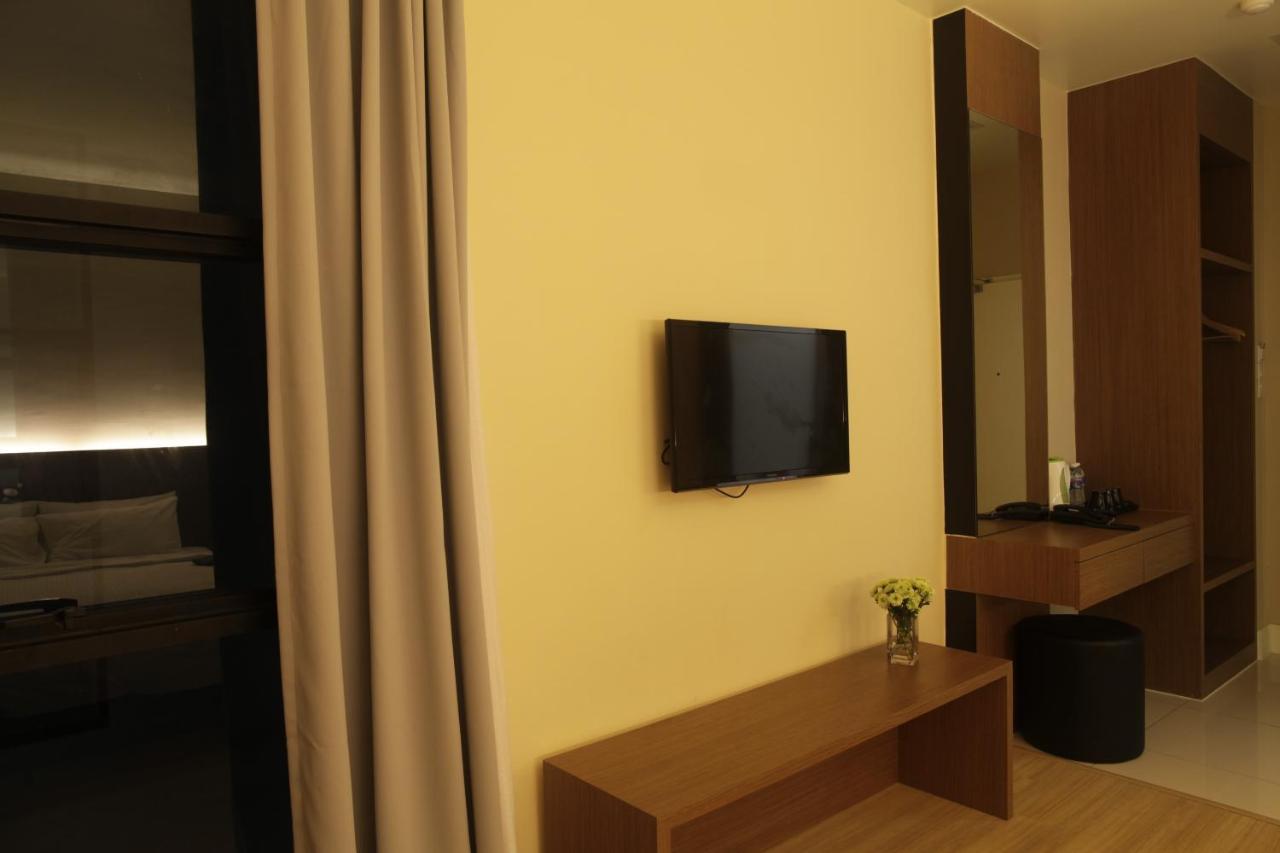 I Am Jazz Hotel Τζόχορ Μπάχρου Εξωτερικό φωτογραφία