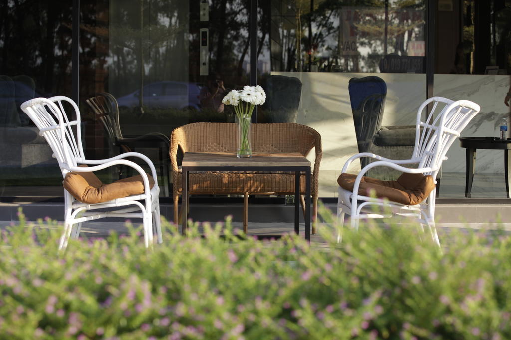 I Am Jazz Hotel Τζόχορ Μπάχρου Εξωτερικό φωτογραφία