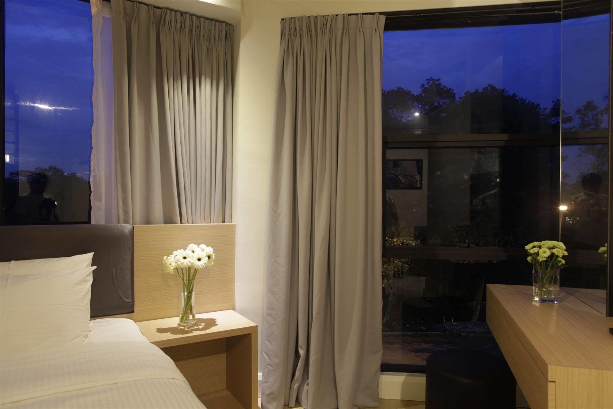 I Am Jazz Hotel Τζόχορ Μπάχρου Εξωτερικό φωτογραφία